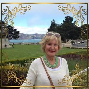 Meet your Posher, Daniella